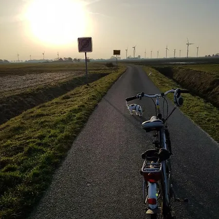 Kleines Haeuschen Am Deich, Vor Den Toren Von Sylt Emmelsbüll-Horsbüll